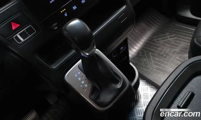 Hyundai Staria 2021 2.2 автомат (гидро), миниатюра 12
