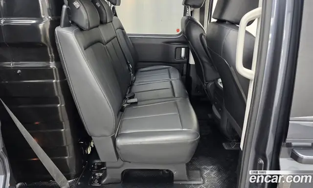 Hyundai Staria 2021 2.2 автомат (гидро), миниатюра 11