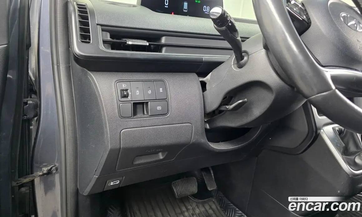 Hyundai Staria 2021 2.2 автомат (гидро), фото 15