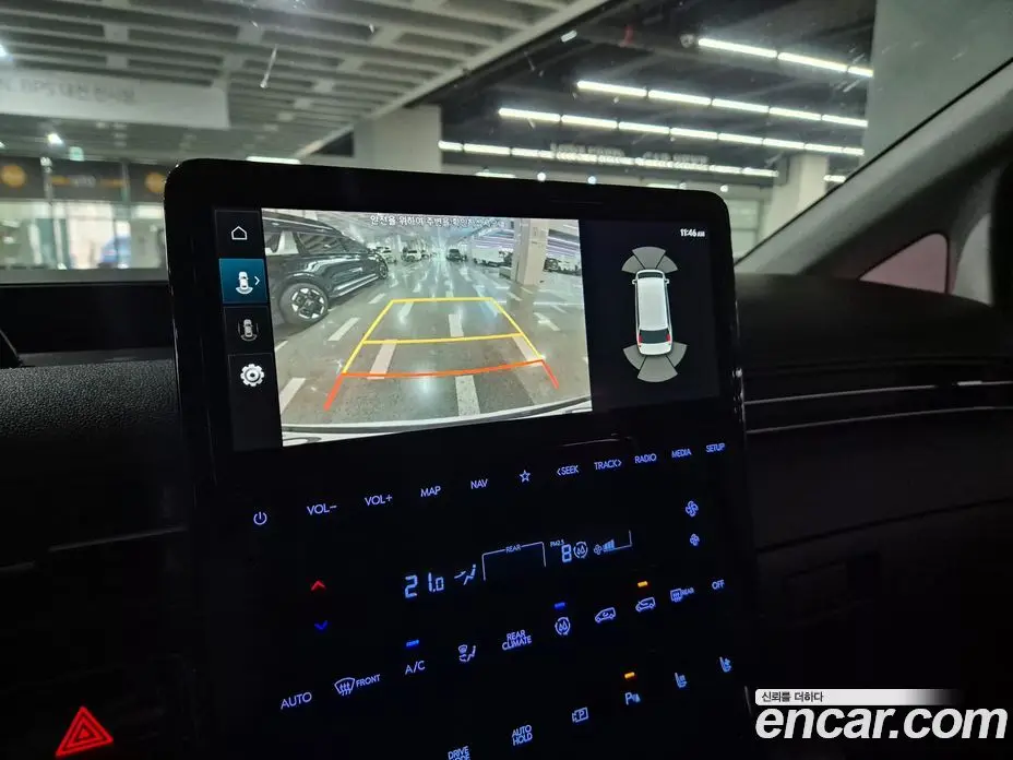 Hyundai Staria 2021 2.2 автомат (гидро), фото 15