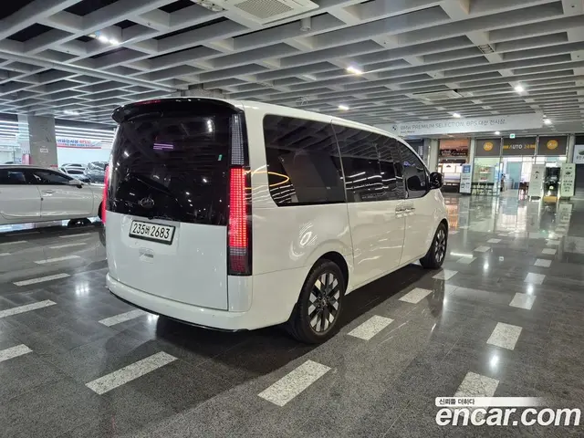 Hyundai Staria 2021 2.2 автомат (гидро), миниатюра 6