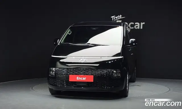 Hyundai Staria 2022 2.2 автомат (гидро), миниатюра 3