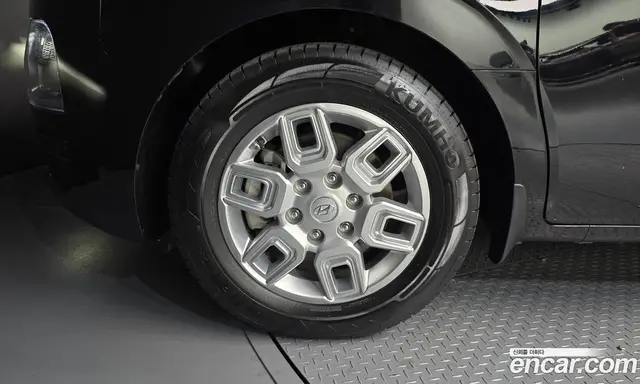Hyundai Staria 2022 2.2 автомат (гидро), миниатюра 5