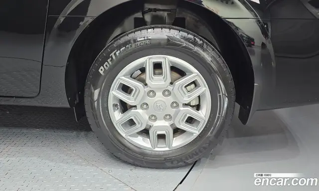 Hyundai Staria 2022 2.2 автомат (гидро), миниатюра 7