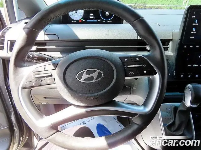 Hyundai Staria 2024 1.6 автомат (гидро), миниатюра 11