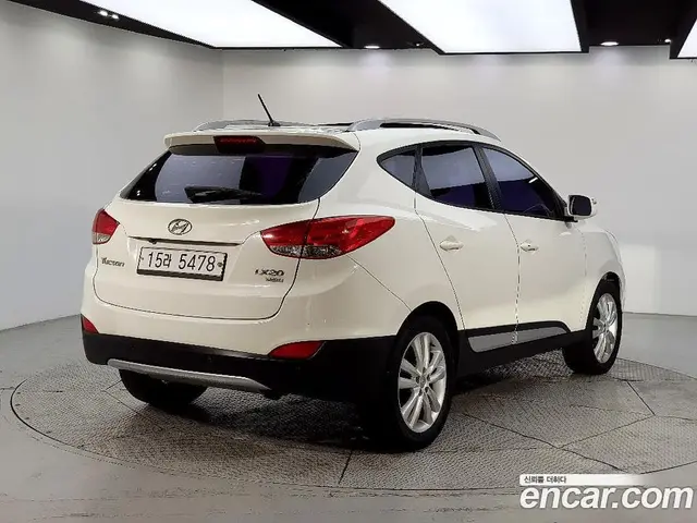 Hyundai Tucson 2011 2.0 автомат (гидро), миниатюра 4