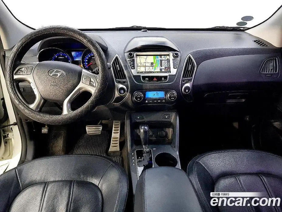 Hyundai Tucson 2011 2.0 автомат (гидро), фото 5