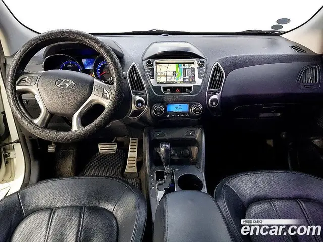 Hyundai Tucson 2011 2.0 автомат (гидро), миниатюра 5