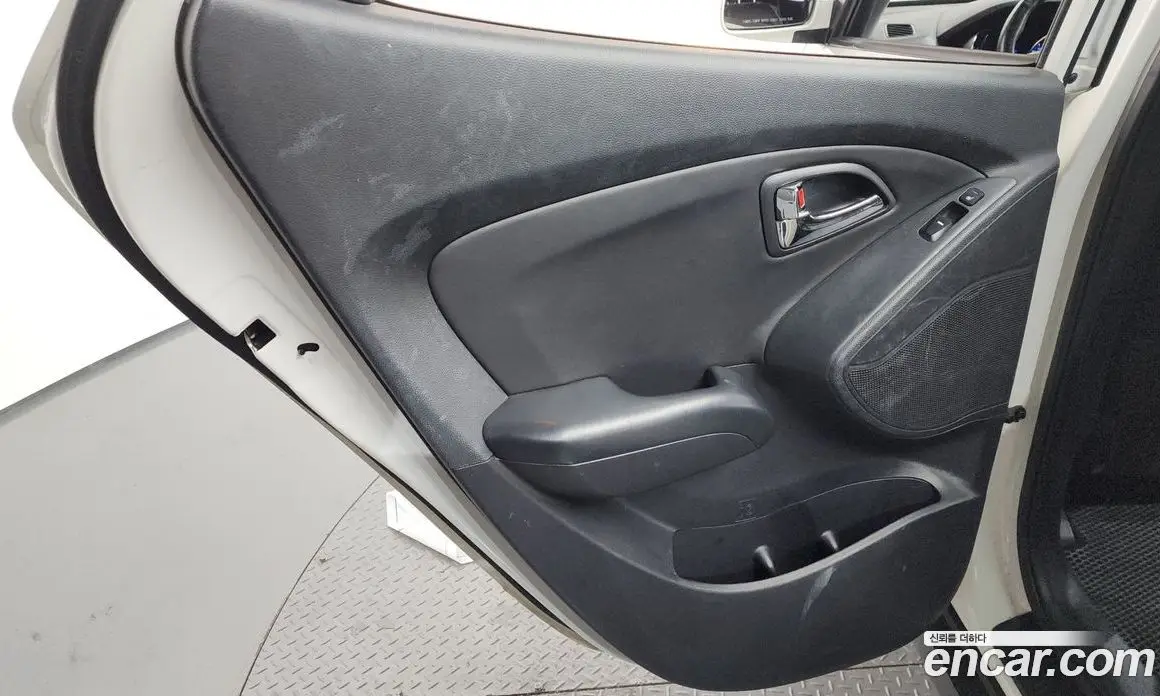 Hyundai Tucson 2012 2.0 автомат (гидро), фото 17 Hyundai Tucson 2012 2.0 автомат (гидро), фото 17