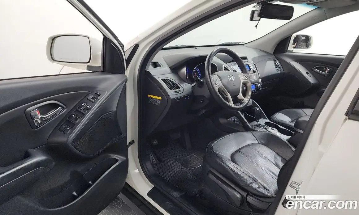 Hyundai Tucson 2012 2.0 автомат (гидро), фото 10 Hyundai Tucson 2012 2.0 автомат (гидро), фото 10