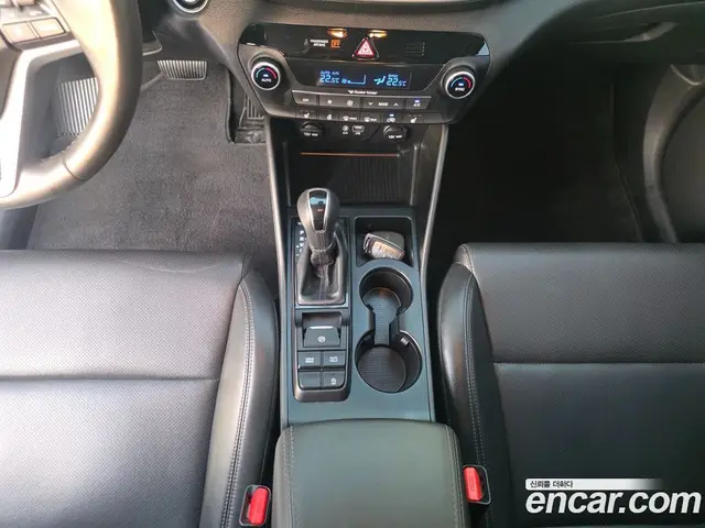 Hyundai Tucson 2019 1.6 автомат (гидро), миниатюра 11
