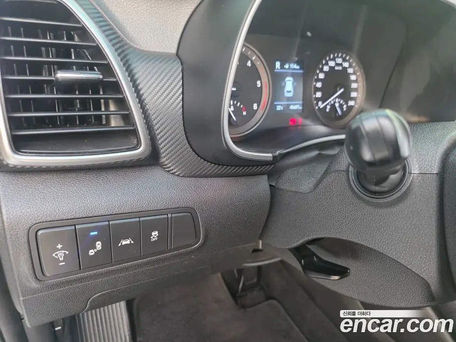 Hyundai Tucson 2019 1.6 автомат (гидро), фото 13