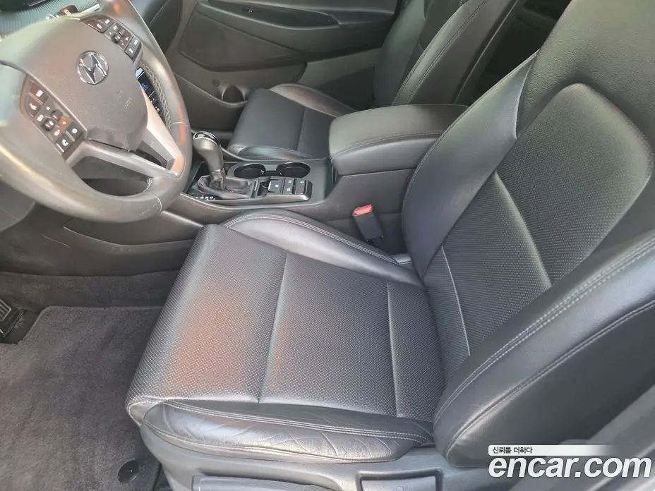 Hyundai Tucson 2019 1.6 автомат (гидро), фото 14