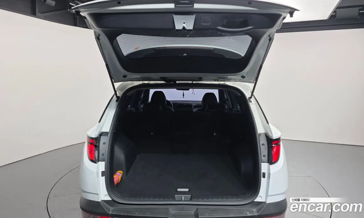 Hyundai Tucson 2021 1.6 автомат (гидро), фото 20