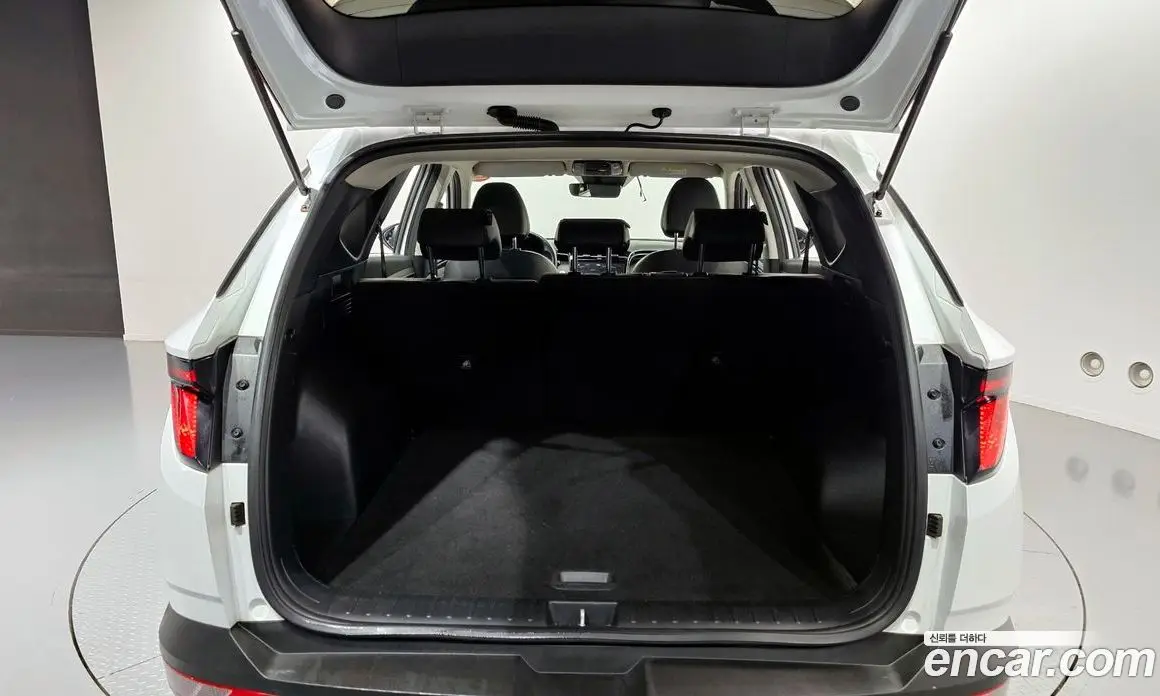 Hyundai Tucson 2021 1.6 автомат (гидро), фото 19