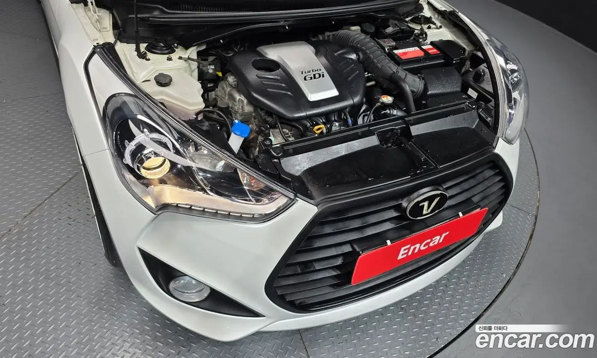 Hyundai Veloster 2012 1.6 автомат (гидро), фото 6