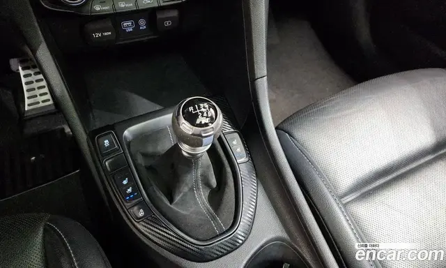 Hyundai Veloster 2019 2.0 механика, миниатюра 11