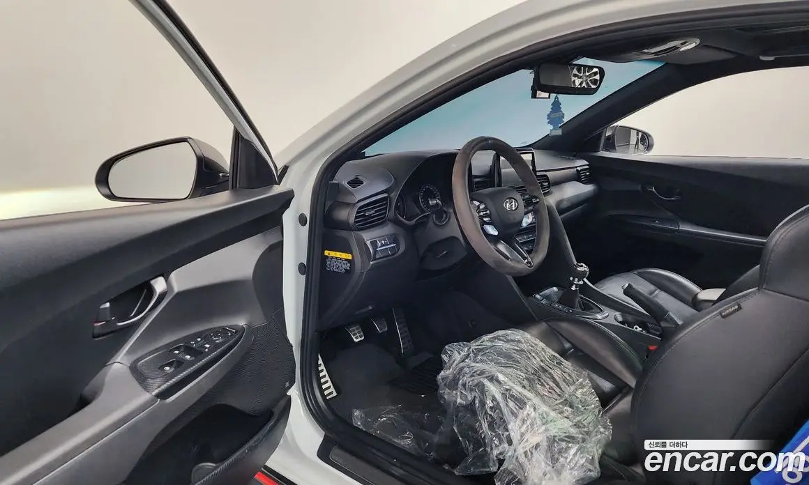 Hyundai Veloster 2019 2.0 механика, фото 12