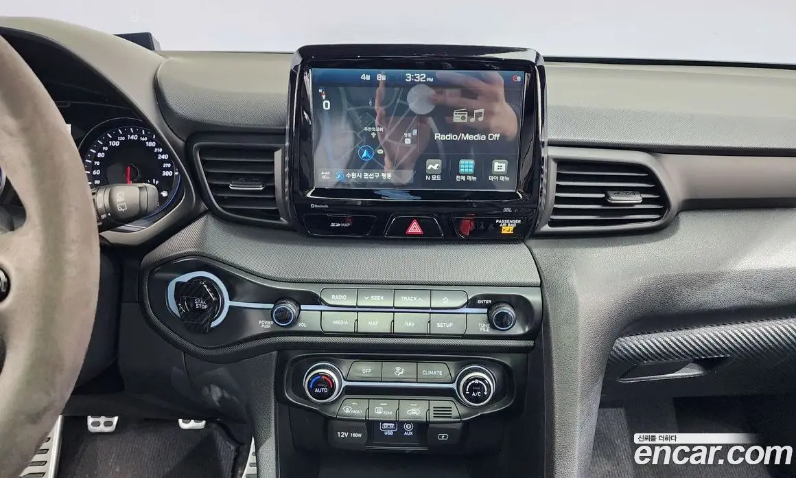 Hyundai Veloster 2019 2.0 механика, фото 17