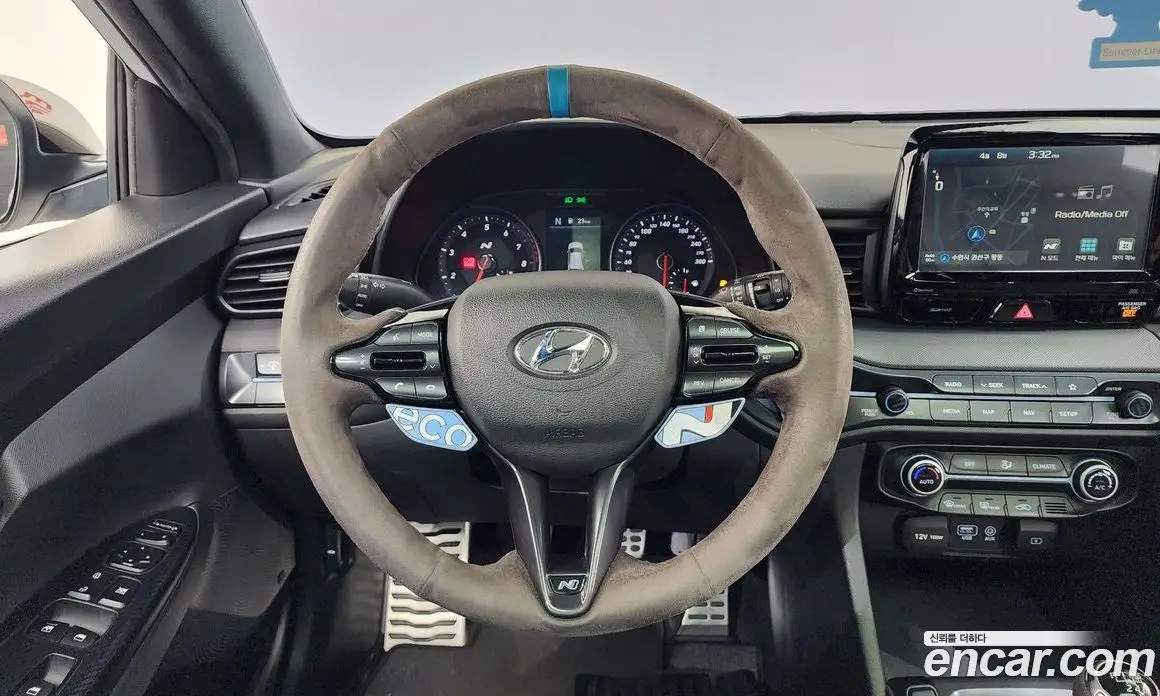 Hyundai Veloster 2019 2.0 механика, фото 18
