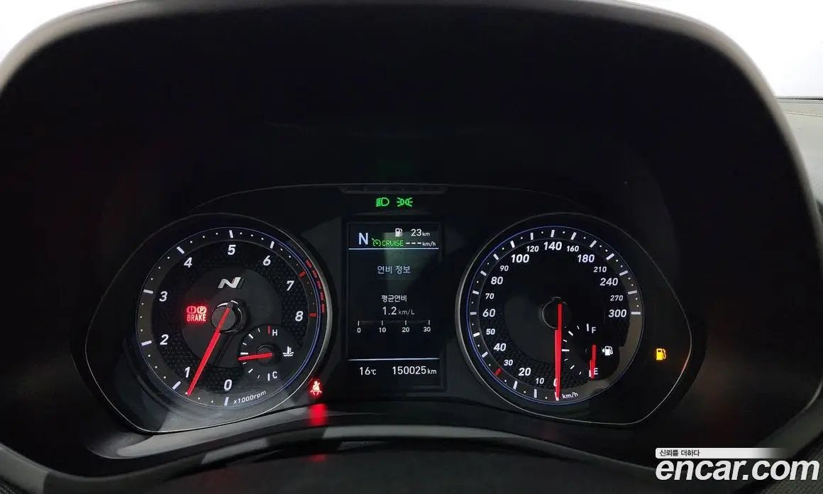 Hyundai Veloster 2019 2.0 механика, фото 10