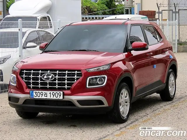 Hyundai Venue 2024 1.6 автомат (гидро), миниатюра 2 Hyundai Venue 2024 1.6 автомат (гидро), миниатюра 2