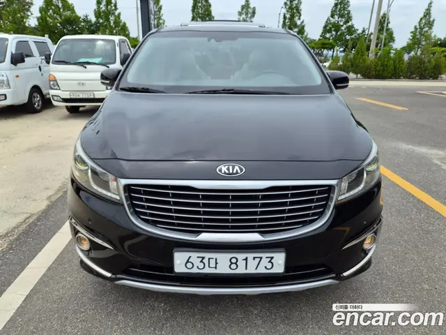 Kia Carnival 2014 2.2 автомат (гидро), миниатюра 2 Kia Carnival 2014 2.2 автомат (гидро), миниатюра 2