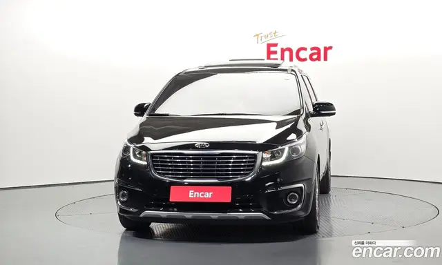 Kia Carnival 2017 2.2 автомат (гидро), миниатюра 3 Kia Carnival 2017 2.2 автомат (гидро), миниатюра 3