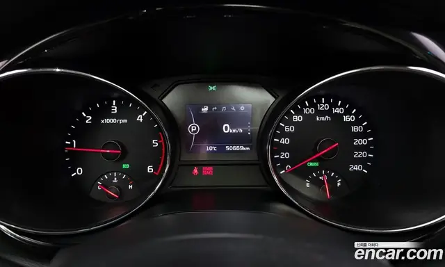 Kia Carnival 2017 2.2 автомат (гидро), миниатюра 8 Kia Carnival 2017 2.2 автомат (гидро), миниатюра 8