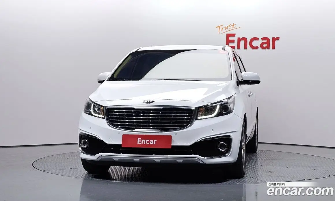 Kia Carnival 2017 2.2 автомат (гидро), фото 3 Kia Carnival 2017 2.2 автомат (гидро), фото 3