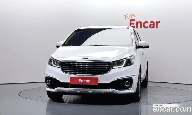 Kia Carnival 2017 2.2 автомат (гидро), миниатюра 3 Kia Carnival 2017 2.2 автомат (гидро), миниатюра 3