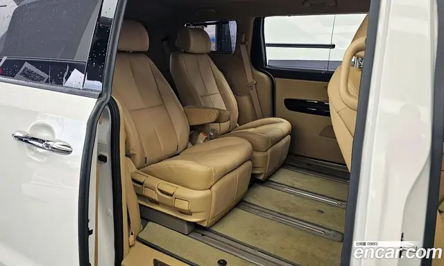Kia Carnival 2018 2.2 автомат (гидро), миниатюра 12