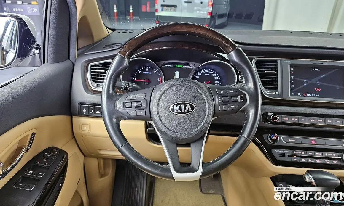 Kia Carnival 2018 2.2 автомат (гидро), фото 13