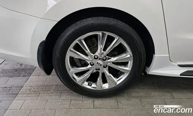 Kia Carnival 2018 2.2 автомат (гидро), миниатюра 5