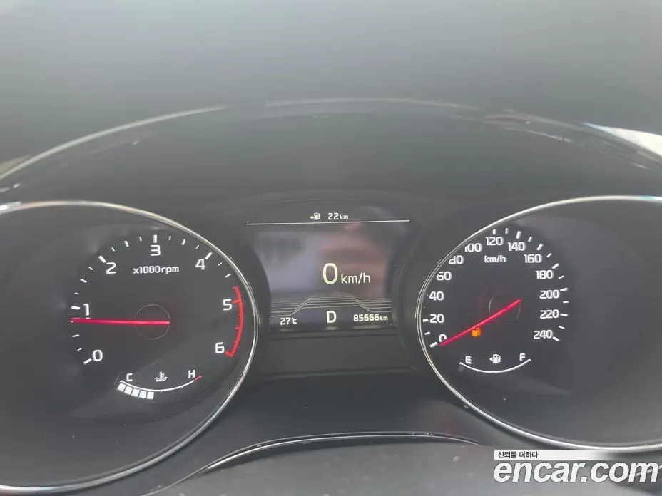 Kia Carnival 2018 2.2 автомат (гидро), фото 11