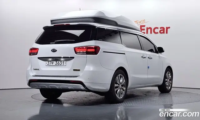 Kia Carnival 2018 2.2 автомат (гидро), миниатюра 2 Kia Carnival 2018 2.2 автомат (гидро), миниатюра 2
