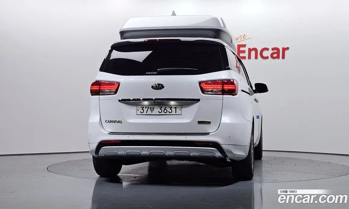 Kia Carnival 2018 2.2 автомат (гидро), фото 4 Kia Carnival 2018 2.2 автомат (гидро), фото 4