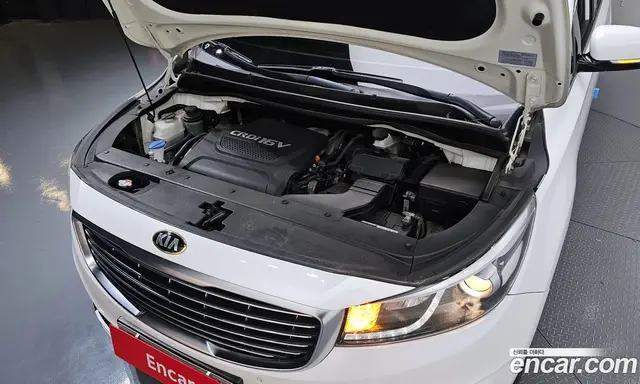 Kia Carnival 2018 2.2 автомат (гидро), миниатюра 6 Kia Carnival 2018 2.2 автомат (гидро), миниатюра 6