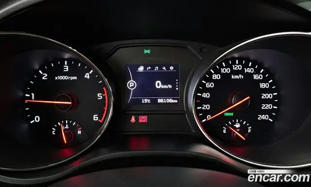 Kia Carnival 2018 2.2 автомат (гидро), миниатюра 8 Kia Carnival 2018 2.2 автомат (гидро), миниатюра 8