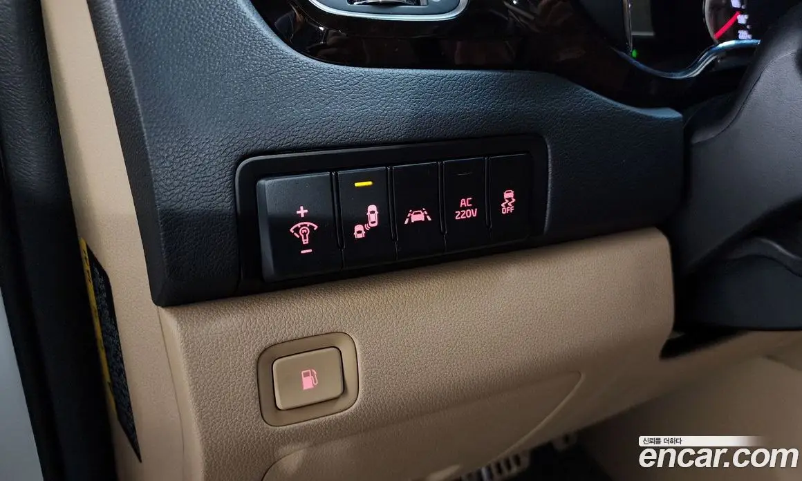 Kia Carnival 2018 2.2 автомат (гидро), фото 14