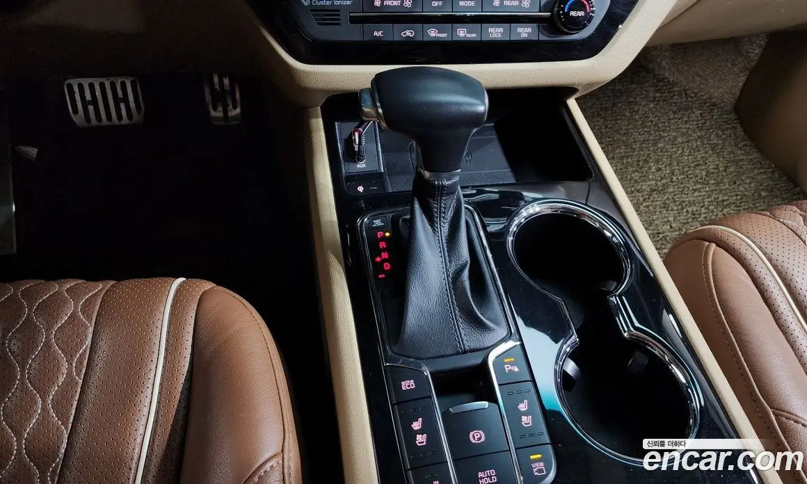 Kia Carnival 2018 2.2 автомат (гидро), фото 9