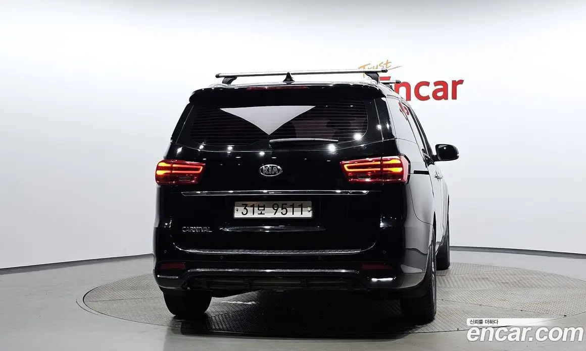 Kia Carnival 2018 2.2 автомат (гидро), фото 4