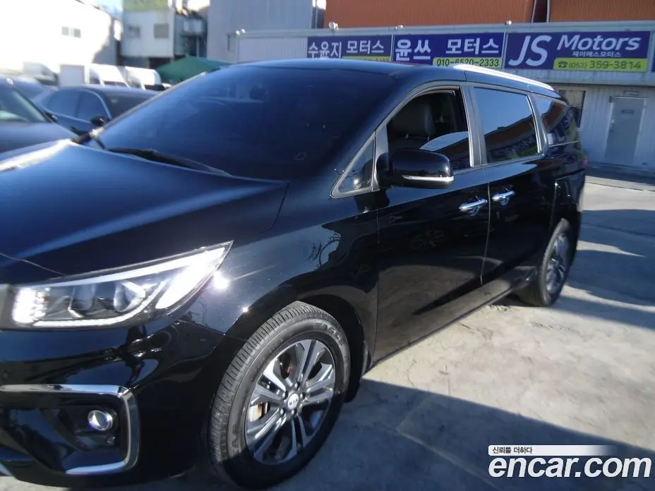 Kia Carnival 2018 2.2 автомат (гидро), фото 2 Kia Carnival 2018 2.2 автомат (гидро), фото 2