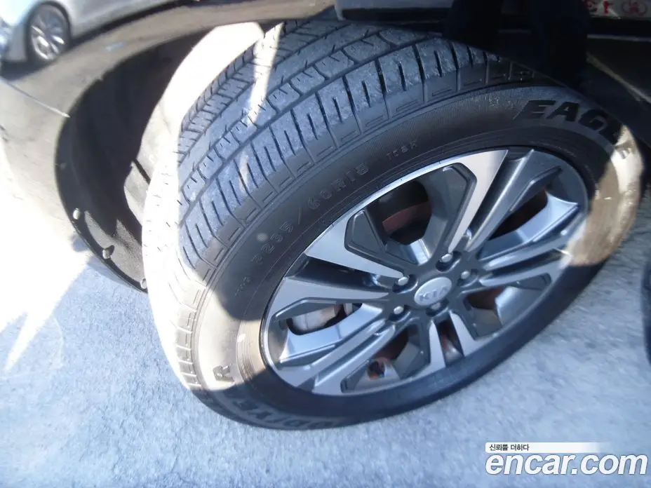Kia Carnival 2018 2.2 автомат (гидро), фото 19 Kia Carnival 2018 2.2 автомат (гидро), фото 19