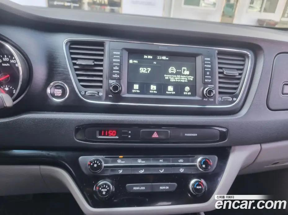 Kia Carnival 2019 2.2 автомат (гидро), фото 6