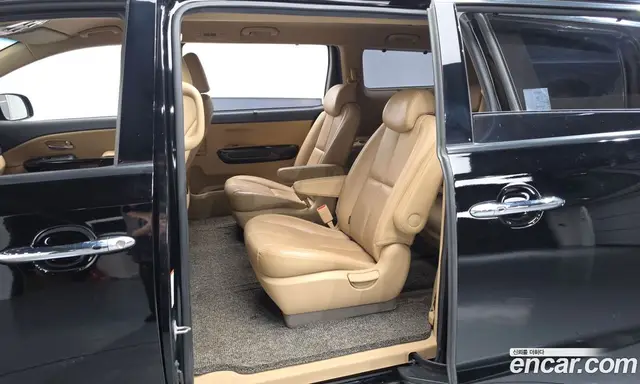 Kia Carnival 2019 2.2 автомат (гидро), миниатюра 11