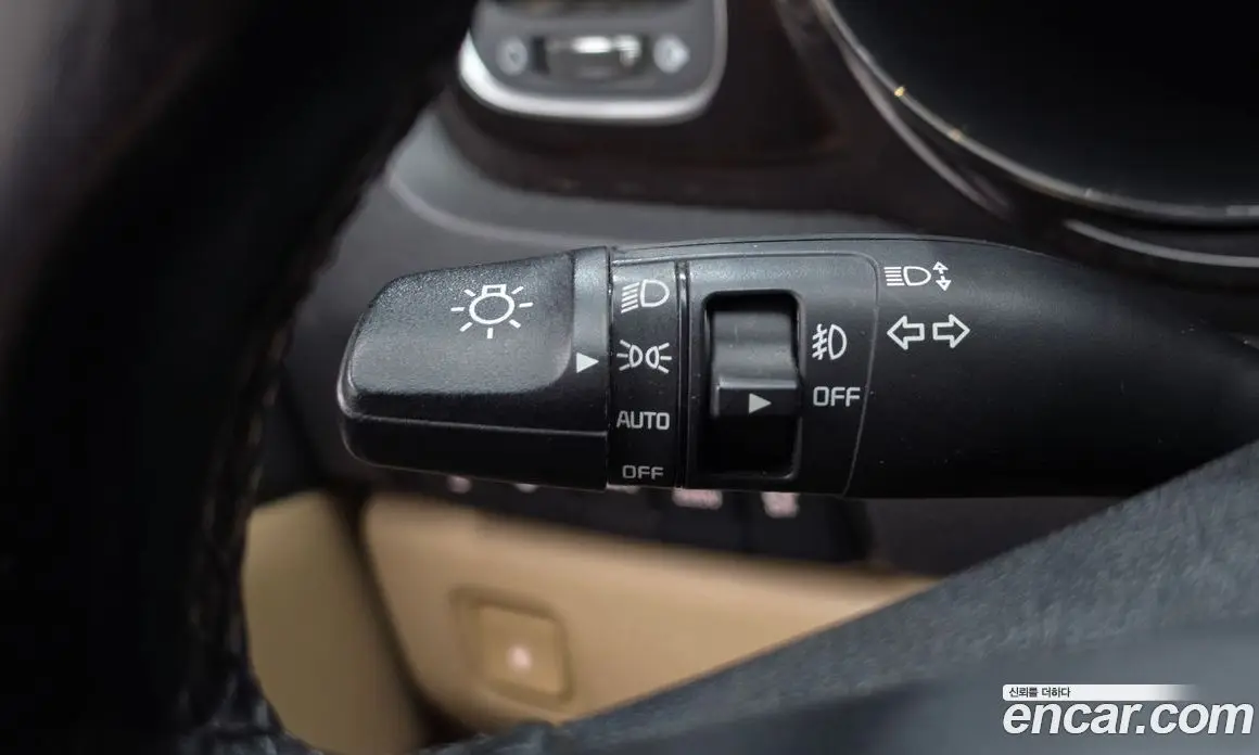 Kia Carnival 2019 2.2 автомат (гидро), фото 16