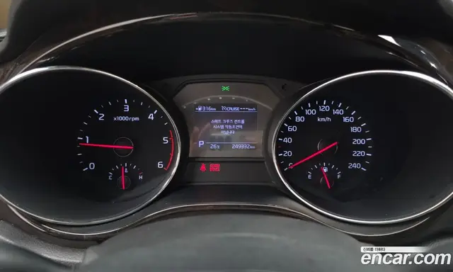 Kia Carnival 2019 2.2 автомат (гидро), миниатюра 8