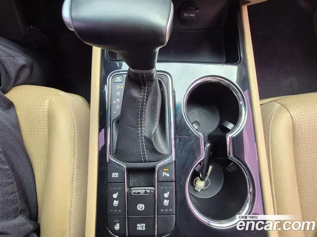 Kia Carnival 2020 2.2 автомат (гидро), миниатюра 12