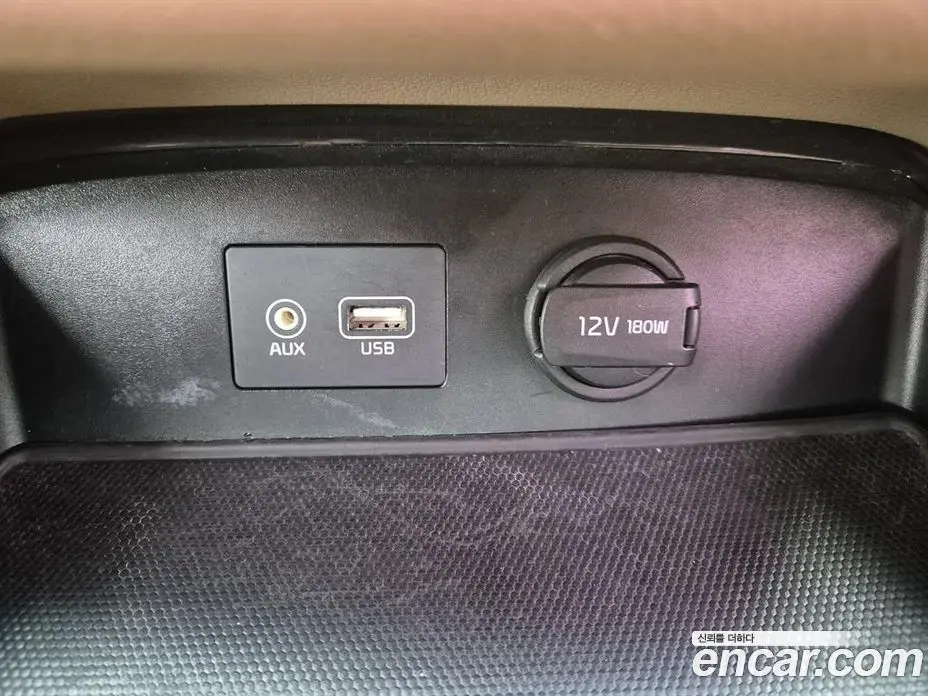 Kia Carnival 2020 2.2 автомат (гидро), фото 20